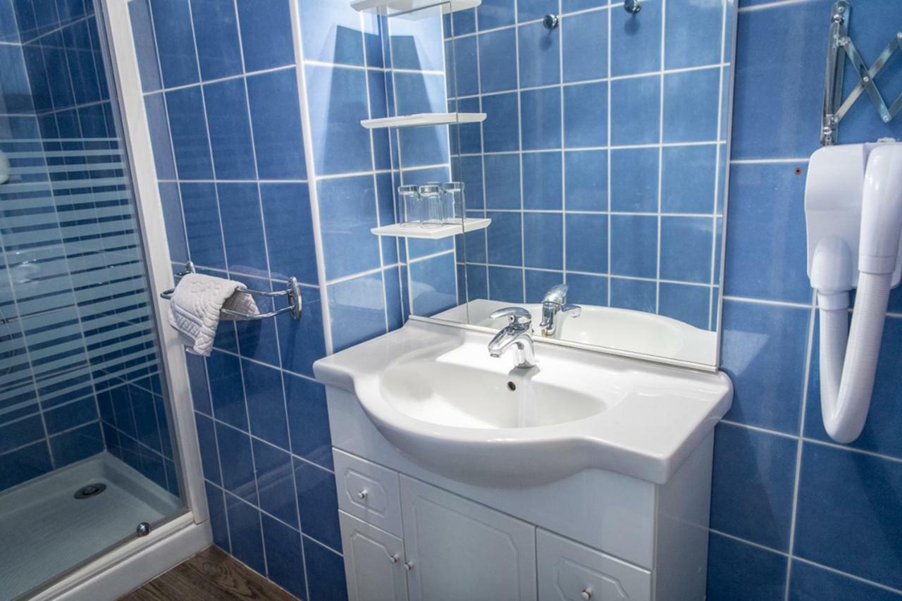 Aux Studios Du Parc Plombieres-les-Bains Bagian luar foto